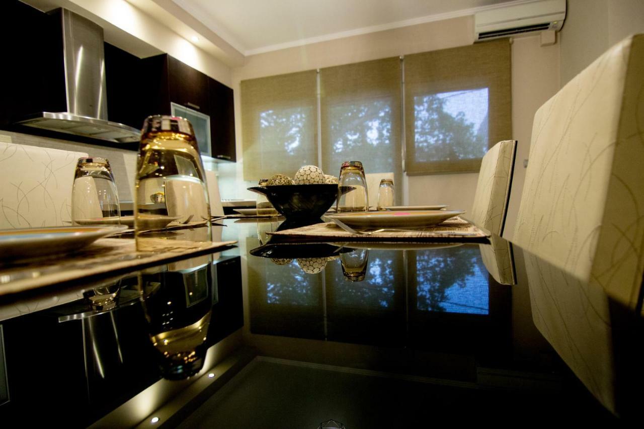 קאלאבאקה Mary'S Modern And Elegant Apartment מראה חיצוני תמונה